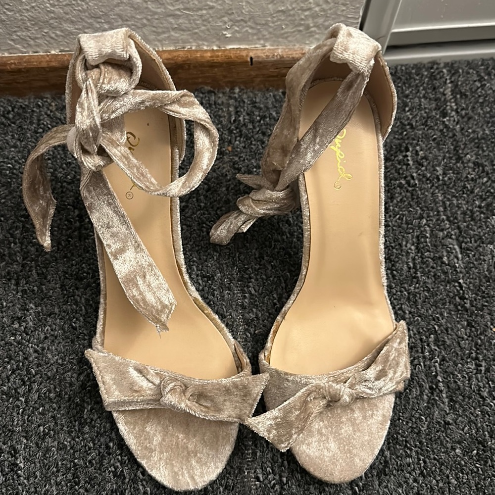 Qupid Velvet Heel